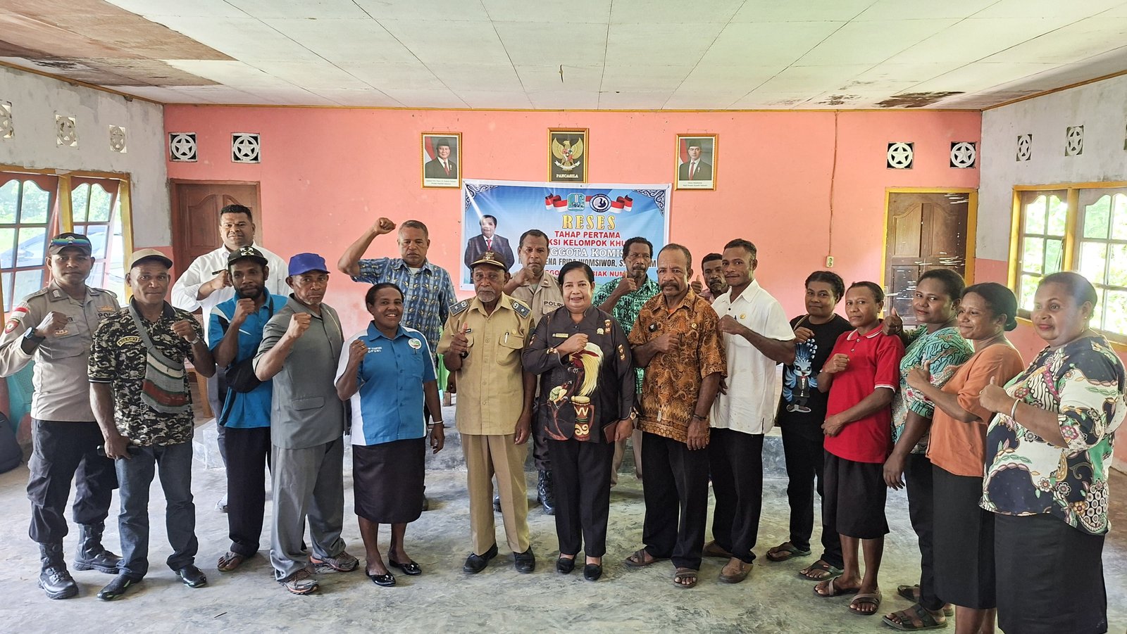 Reses Perdana, Frida Womsiwor Serap Aspirasi Warga Adat di Kampung Kanaan