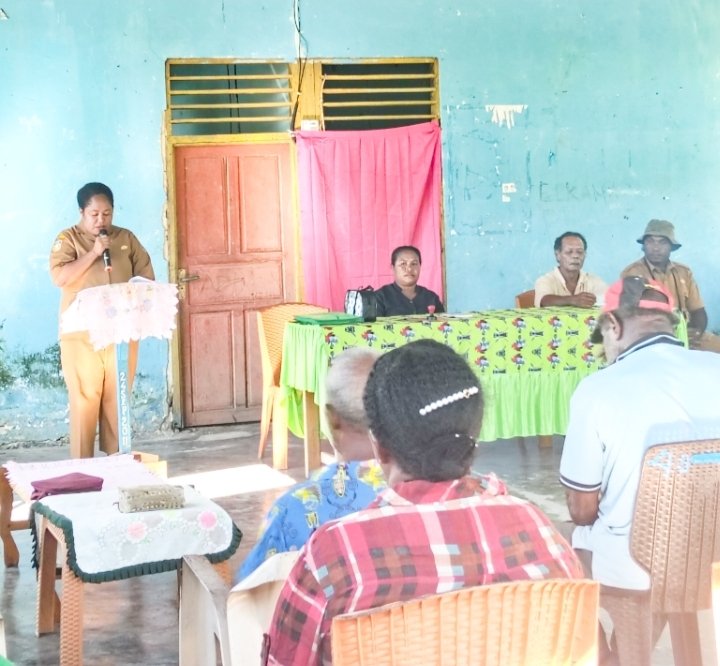 Usai Sertijab, Martha Pamitan kepada Seluruh Warga Kampung Owi