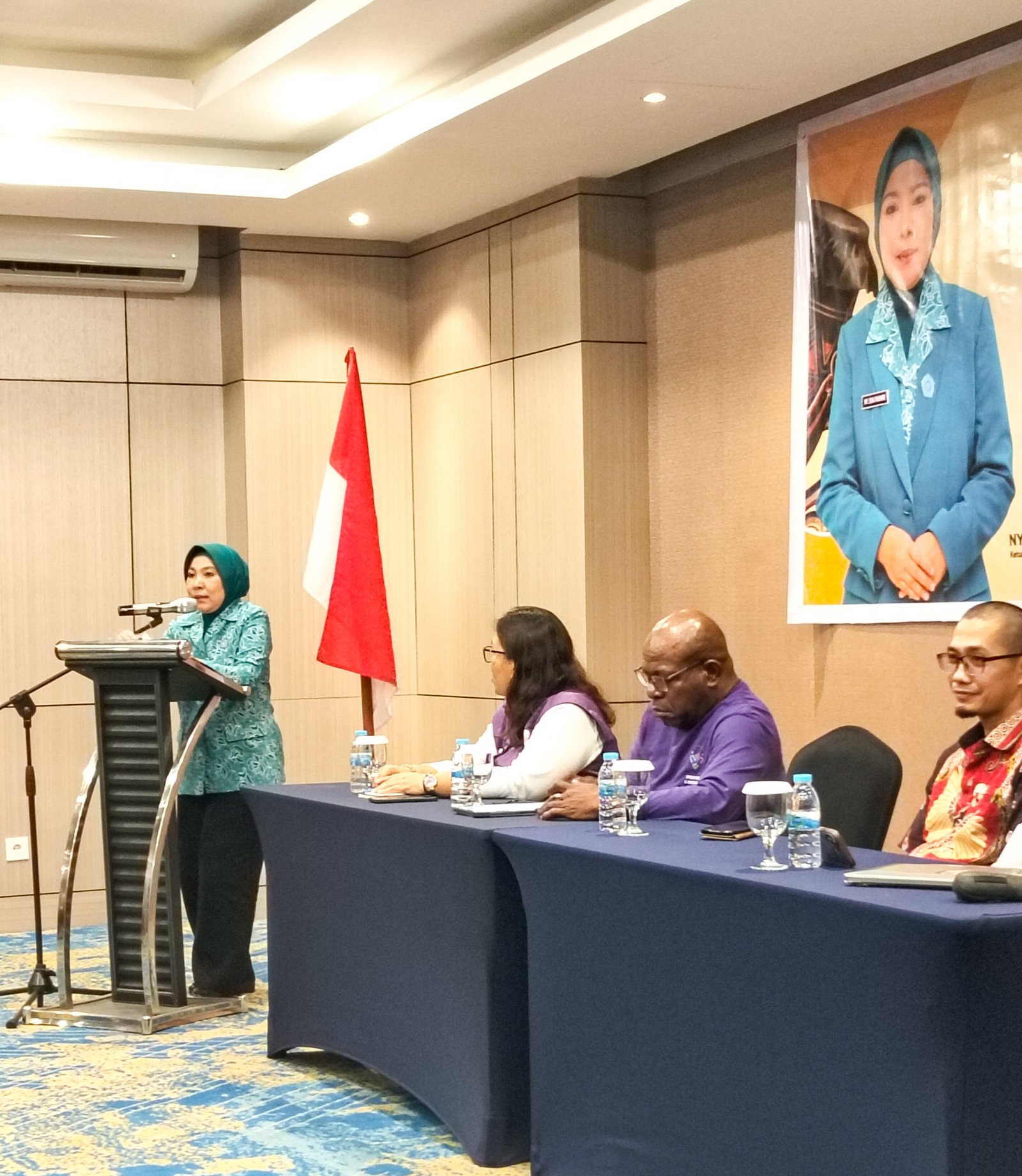 Ketua TP PKK Provinsi Papua membuka Acara Tatap Muka di Kabupaten Biak Numfor